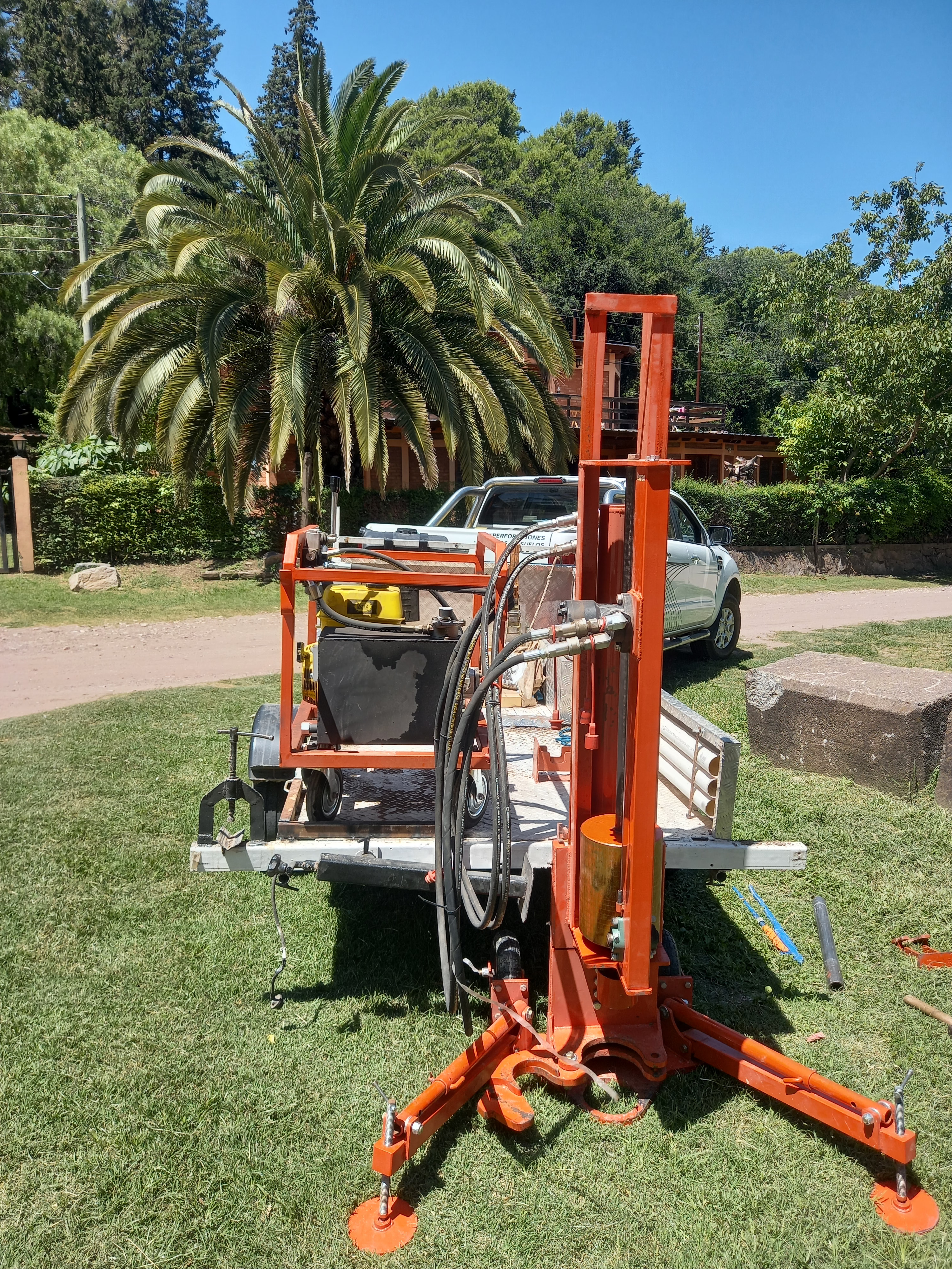 Trabajo de campo para estudios geológicos